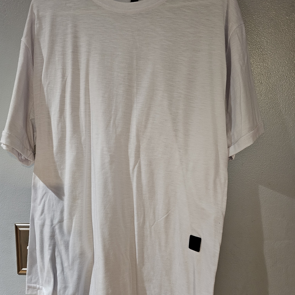 Classic White Short Sleeve Men's Tee